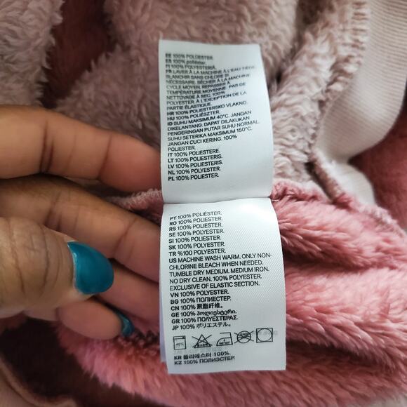 Divided Color Block Chevron Shaggy Pullover Sweatshirt M - Picture 8 of 8